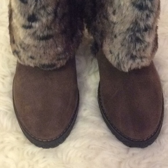 🌻 🎉Host Pick🎉 Colin Stuart Wedge Boots • 🌻 - Picture 4 of 8